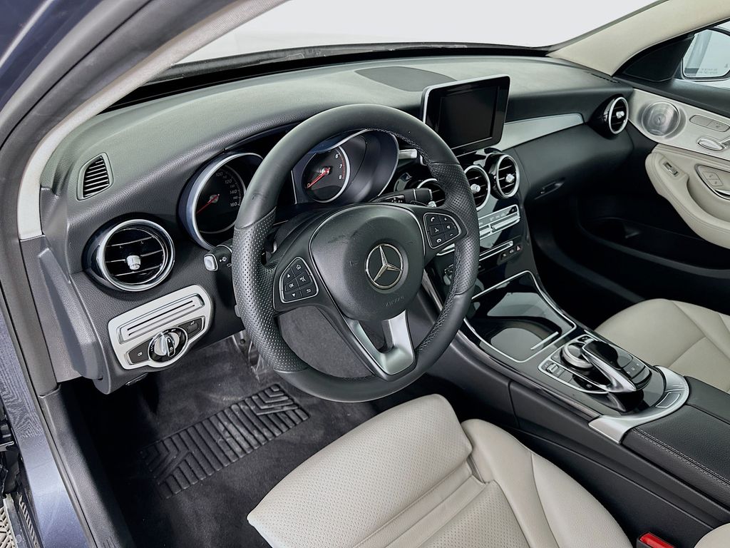 2015 Mercedes-Benz C-Class C 300 9