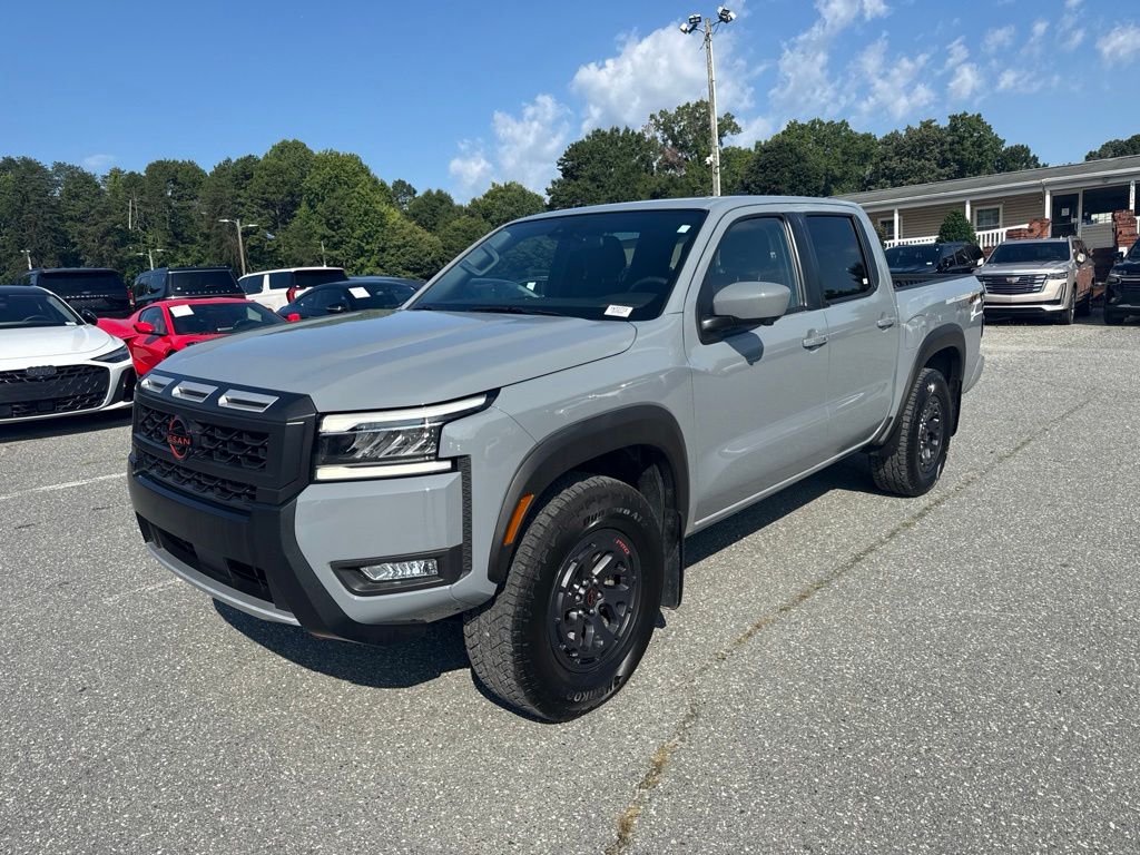 Boulder Gray Pearl 2025 Nissan Frontier Pickup Truck Four-Wheel Drive 9-Speed Automatic Overdrive