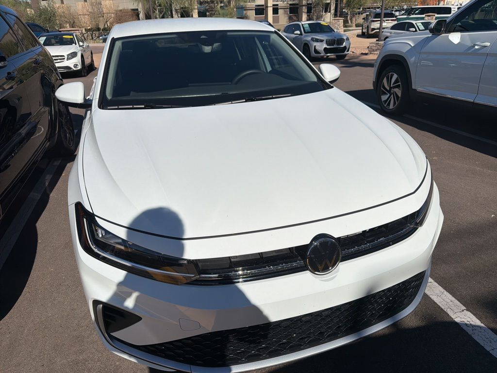 Thumbnail: 2025 Volkswagen Jetta - 2