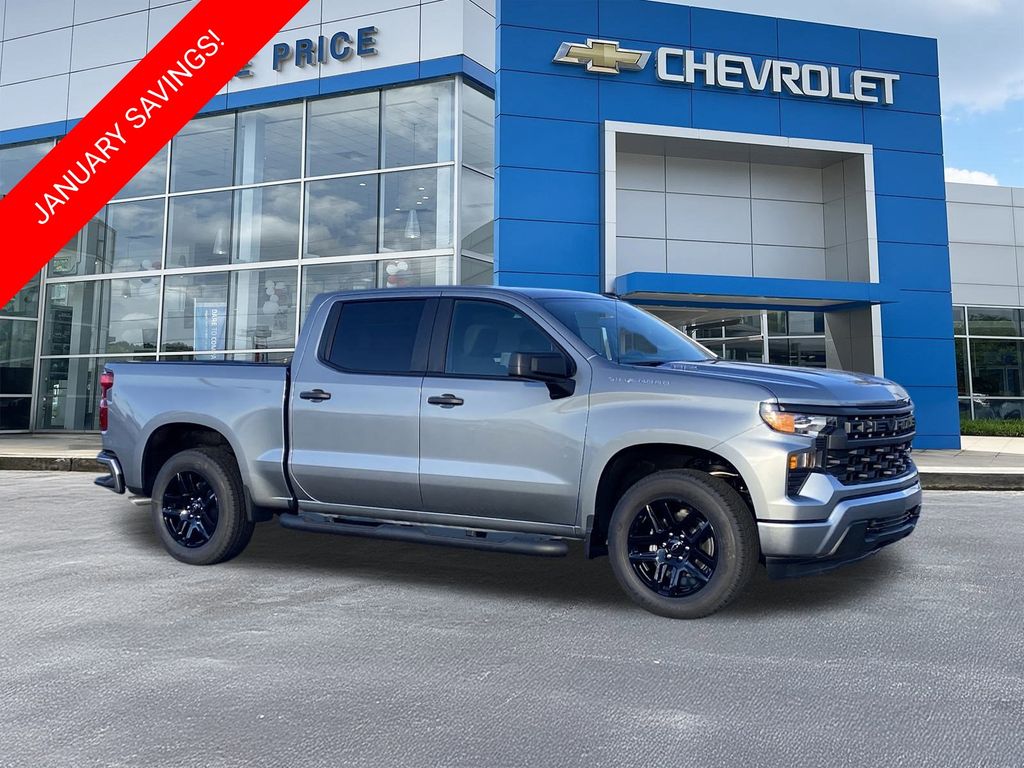 2026 Chevrolet Silverado Custom's photo