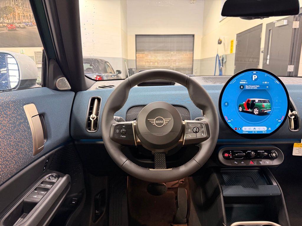 Thumbnail: 2027 MINI Cooper Countryman - 22