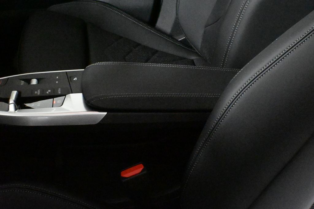 Thumbnail: 2025 BMW X1 - 26