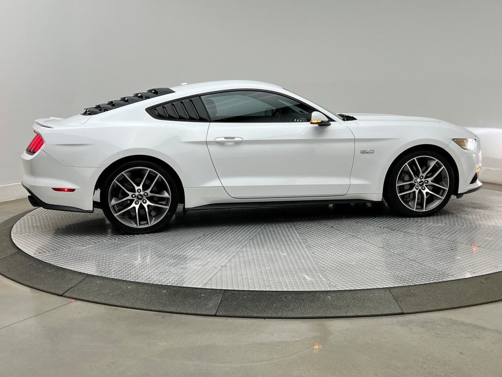 Thumbnail: 2016 Ford Mustang - 6