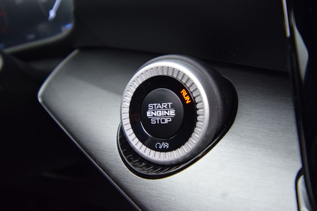 new 2026 Jeep Grand Wagoneer car, priced at $79,445