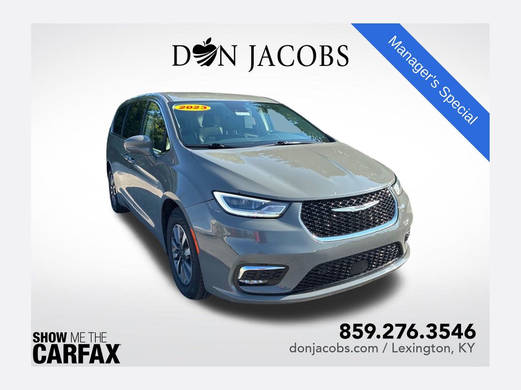 2022 Chrysler Pacifica Hybrid Touring L FWD