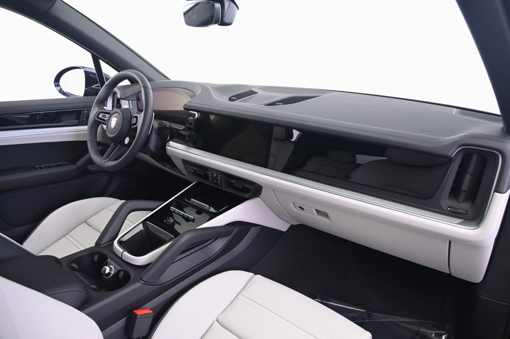 Thumbnail: 2026 Porsche Cayenne - 26