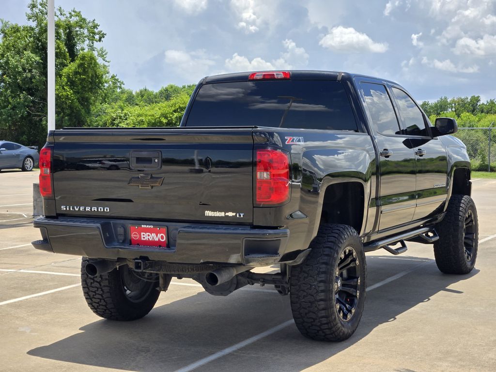 2016 Chevrolet Silverado 1500 LT - 3