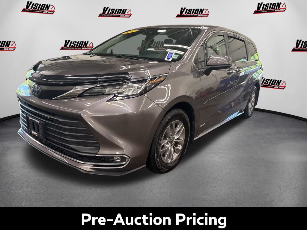 Predawn Gray Mica 2021 Toyota Sienna Minivan Front-Wheel Drive Continuously Variable Transmission