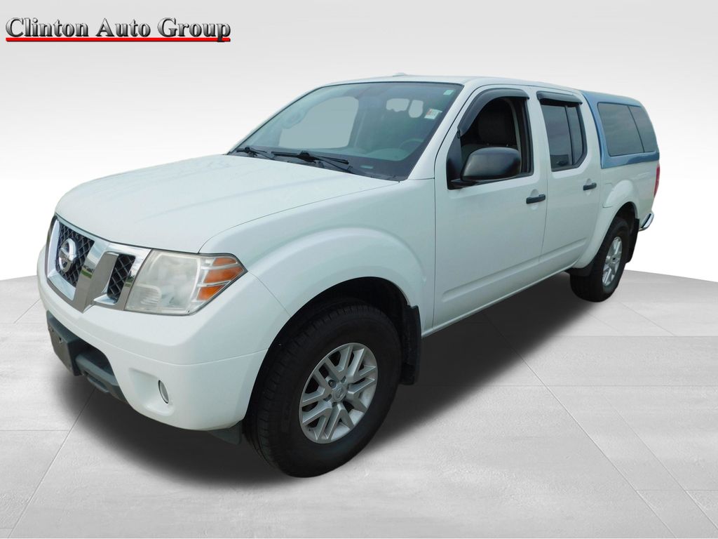 Glacier White 2016 Nissan Frontier Pickup Truck Four-Wheel Drive 5-Speed Automatic Overdrive