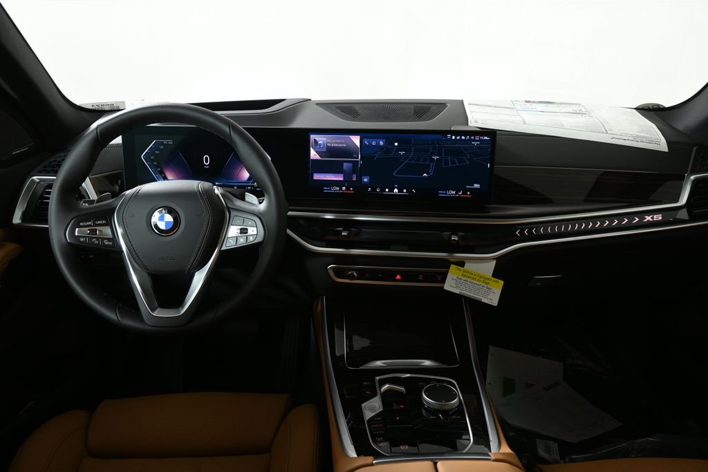 Thumbnail: 2026 BMW X5 - 17