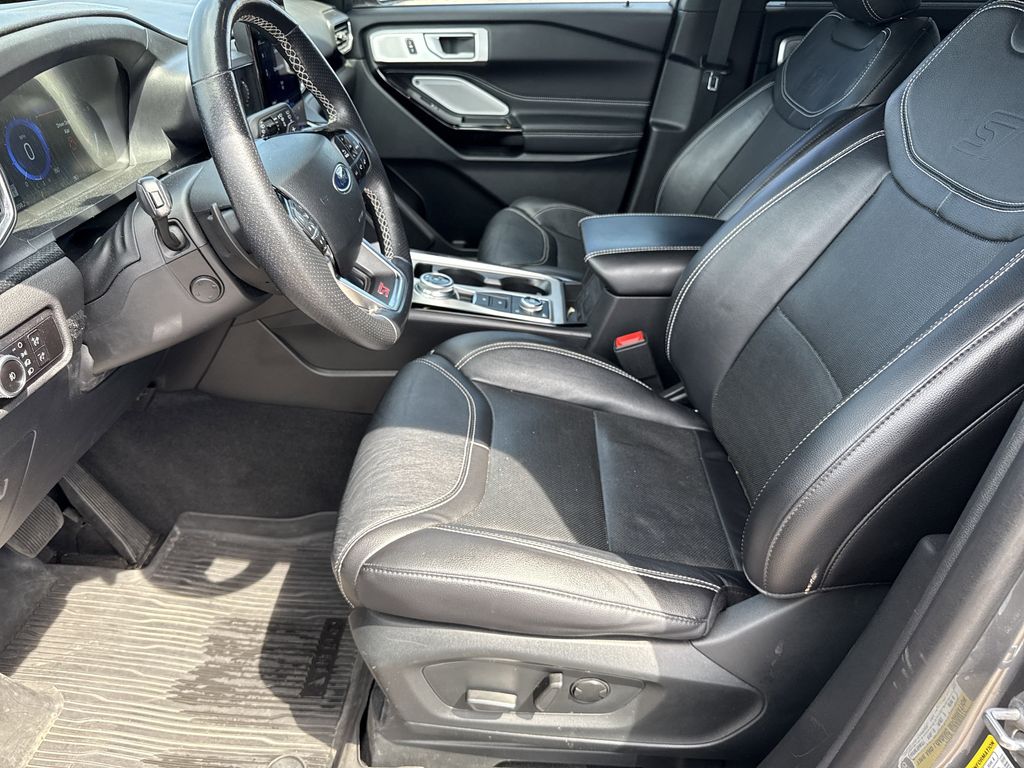 2023 Ford Explorer ST Gray at Community Honda
