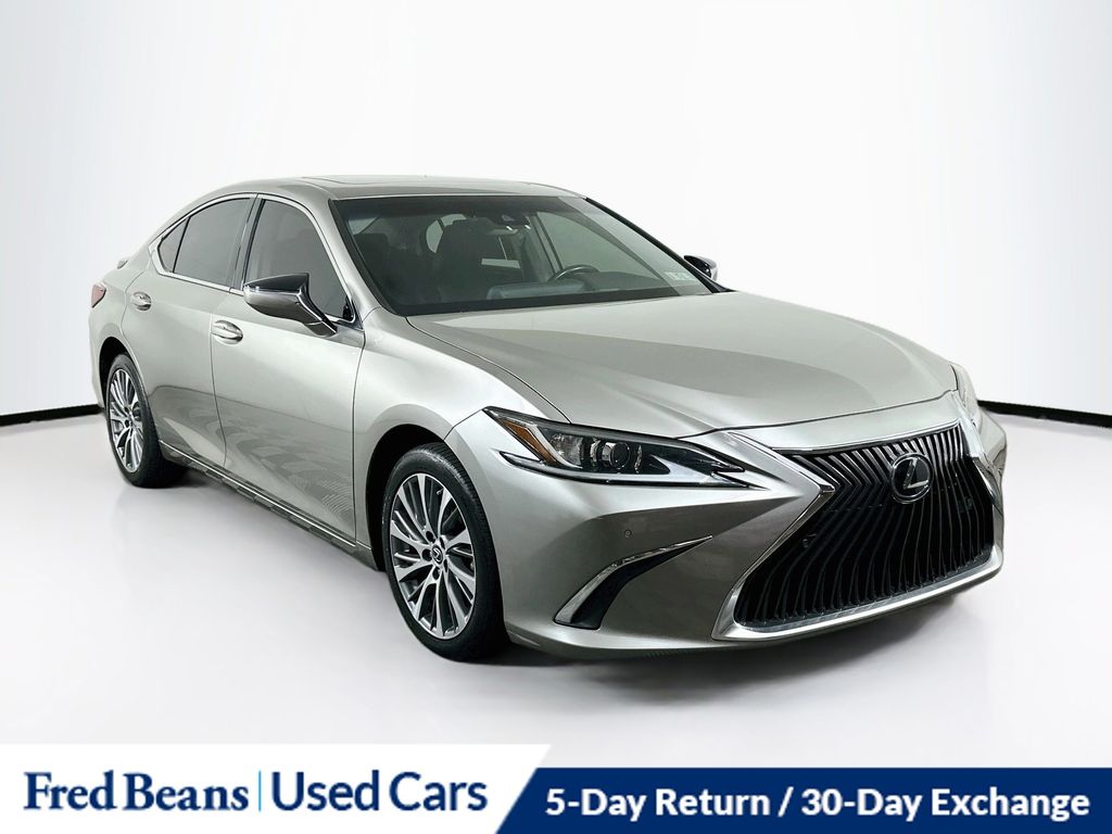 Silver 2021 Lexus ES Sedan All-Wheel Drive 8-Speed Automatic