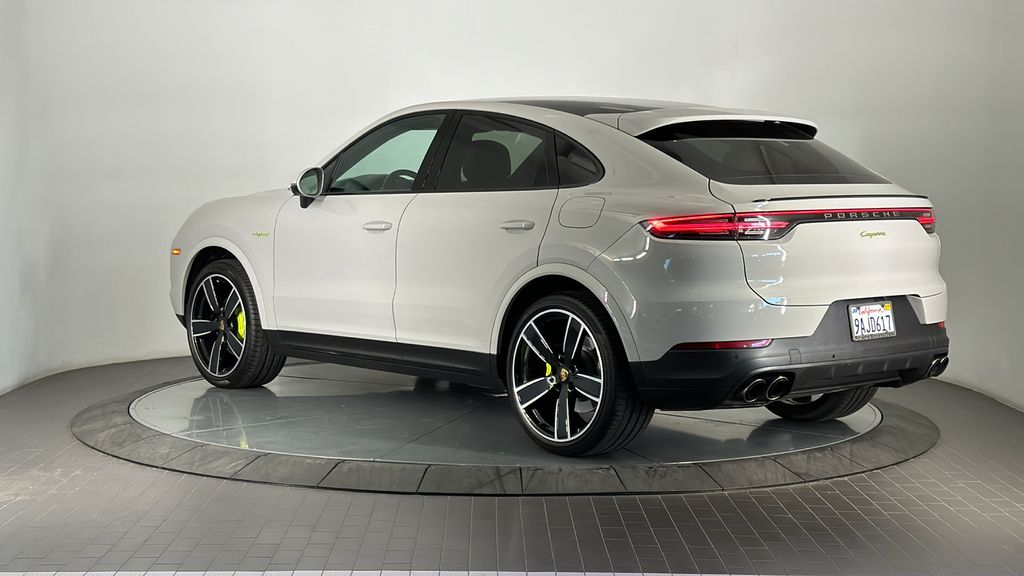 2022 Porsche   3