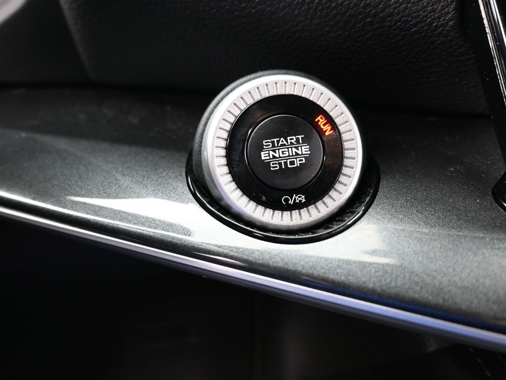 Used 2022 Silver Zynith Jeep Series I image 32