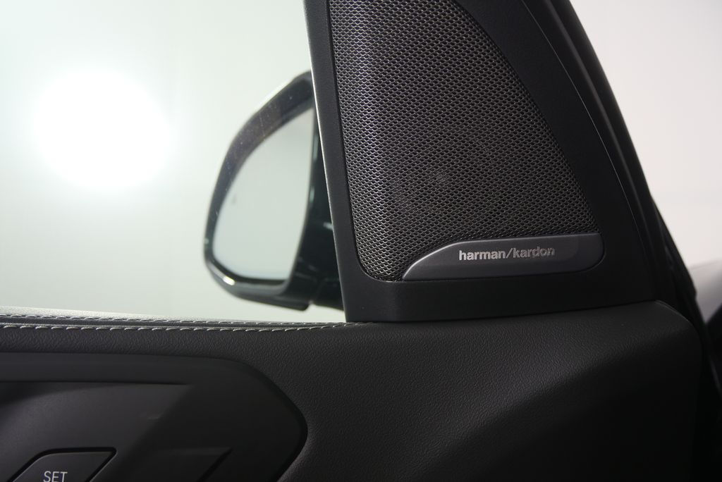 Thumbnail: 2026 BMW X5 - 9