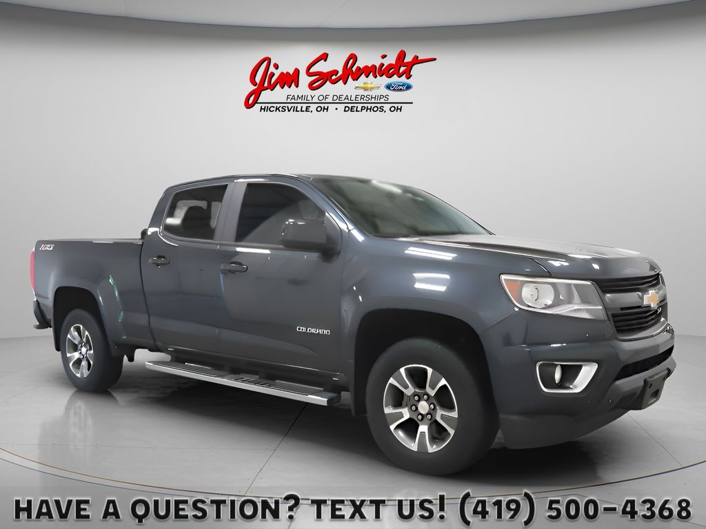 Gray (Graphite Metallic) 2017 Chevrolet Colorado Pickup Truck Four-Wheel Drive 8-Speed Automatic