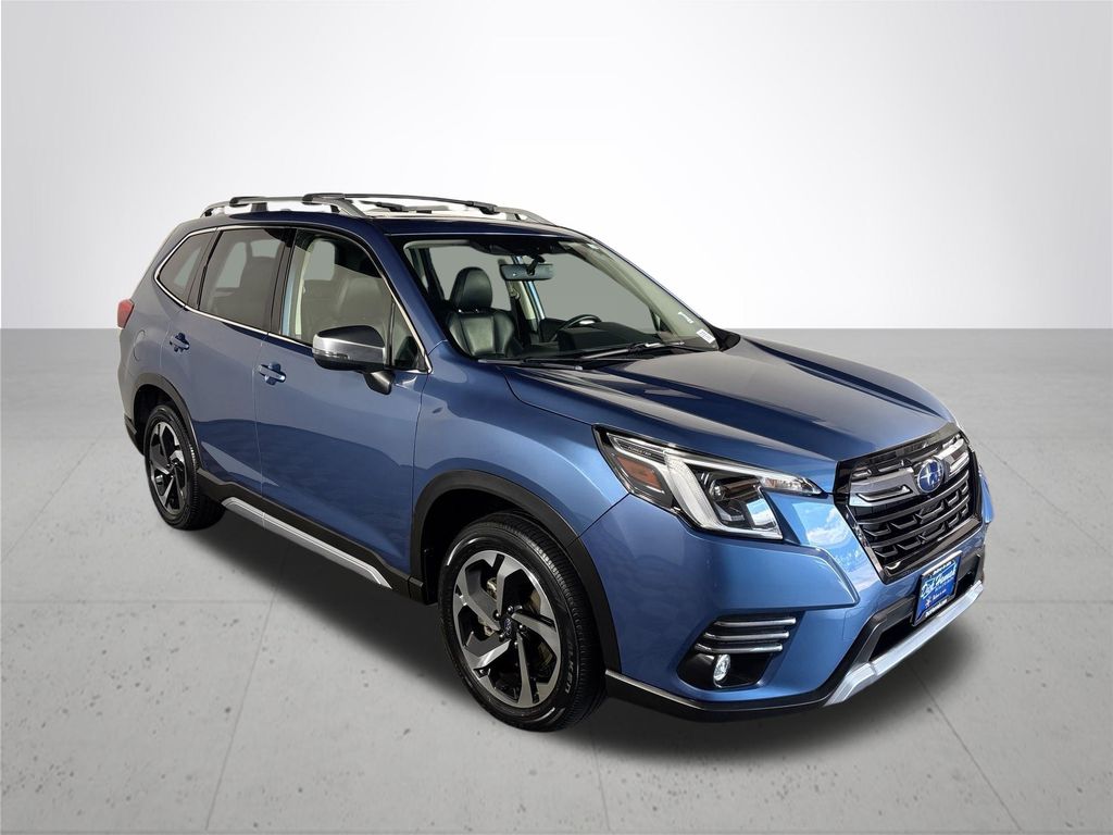 2023 Subaru Forester Touring