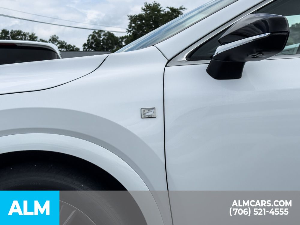 Used 2023 White Lexus 350 F Sport Handling image 10