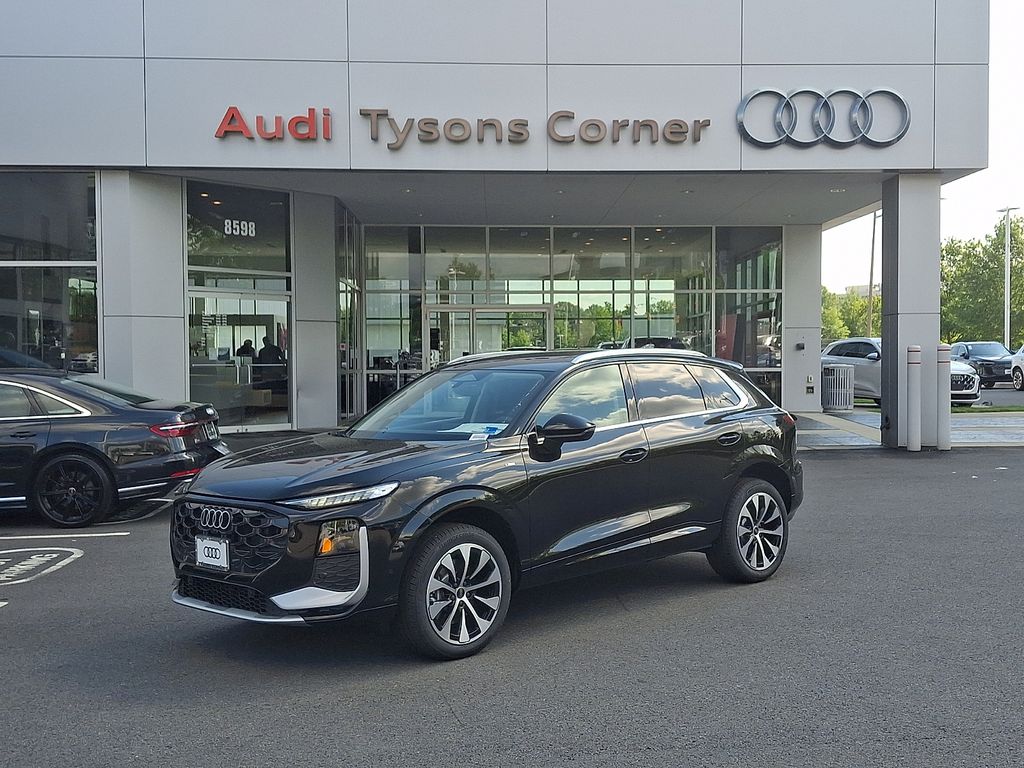 Thumbnail: 2026 Audi Q3 - 1