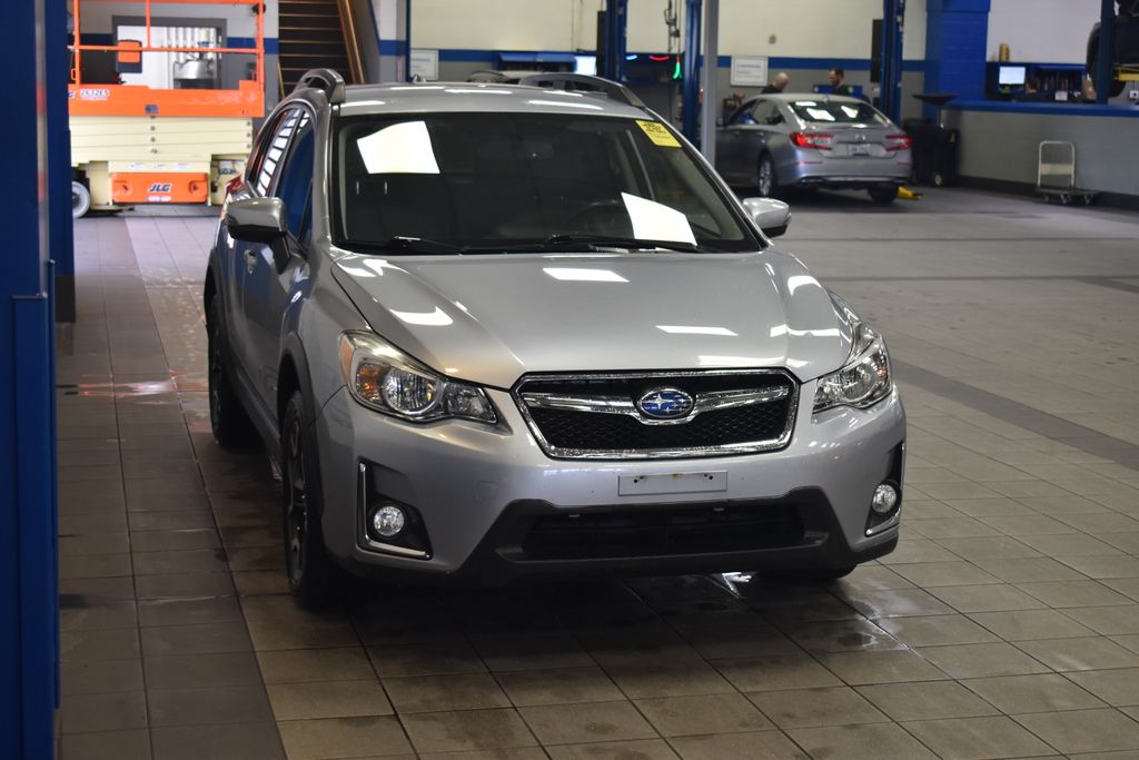 2016 Subaru Crosstrek Limited 3