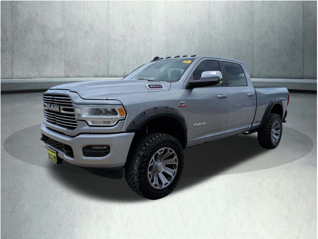 2019 RAM 3500 Laramie 4X4 Crew Cab SWB's photo