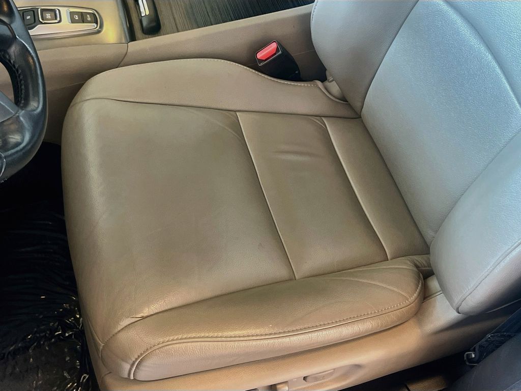 Used 2022 Red Honda Special Edition image 19