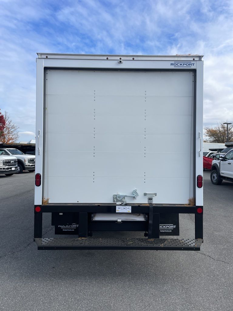 2026 Ford E-350 Cutaway 