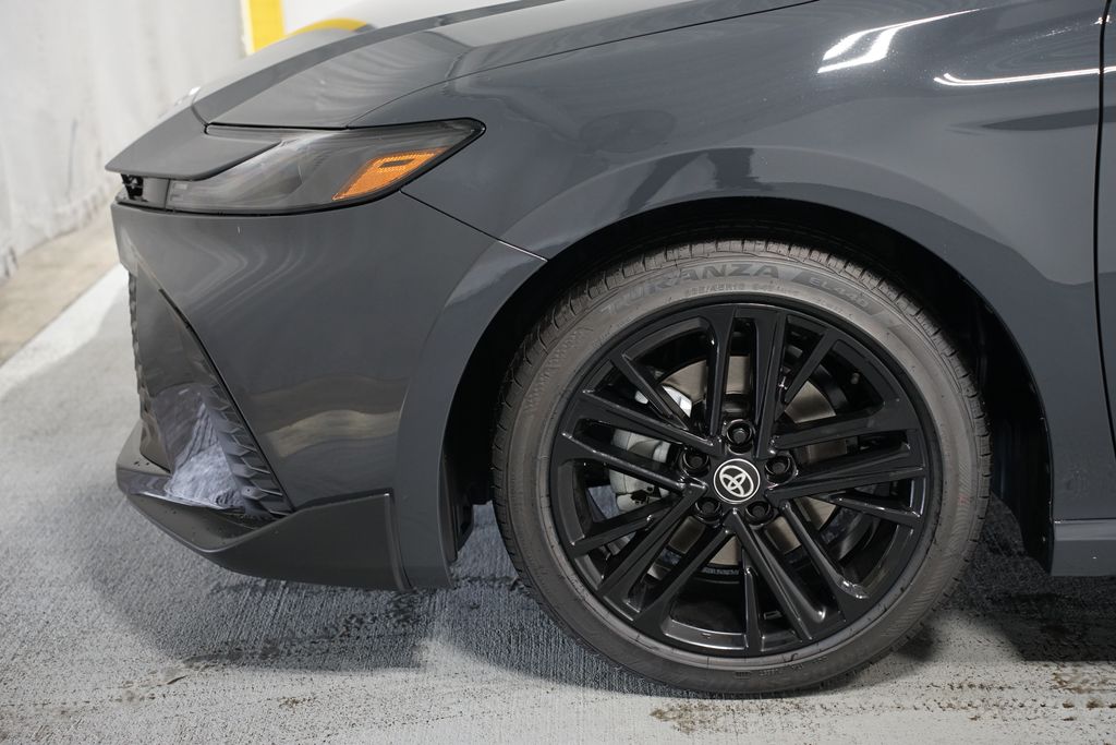 Thumbnail: 2026 Toyota Camry - 5