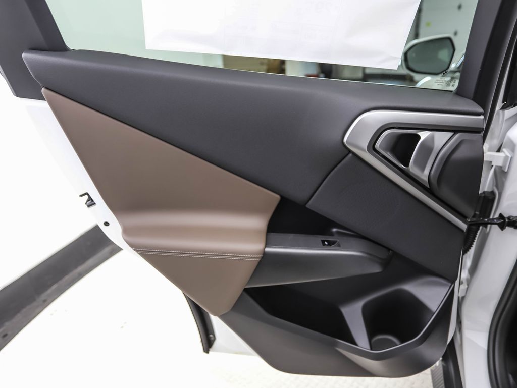 Thumbnail: 2026 BMW X3 - 21