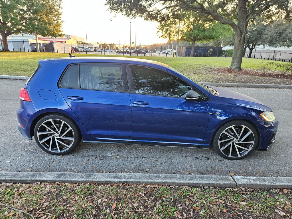 2018 Volkswagen Golf R 6