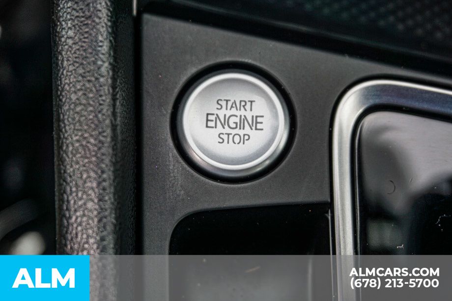 Used 2021 White Volkswagen SEL image 46