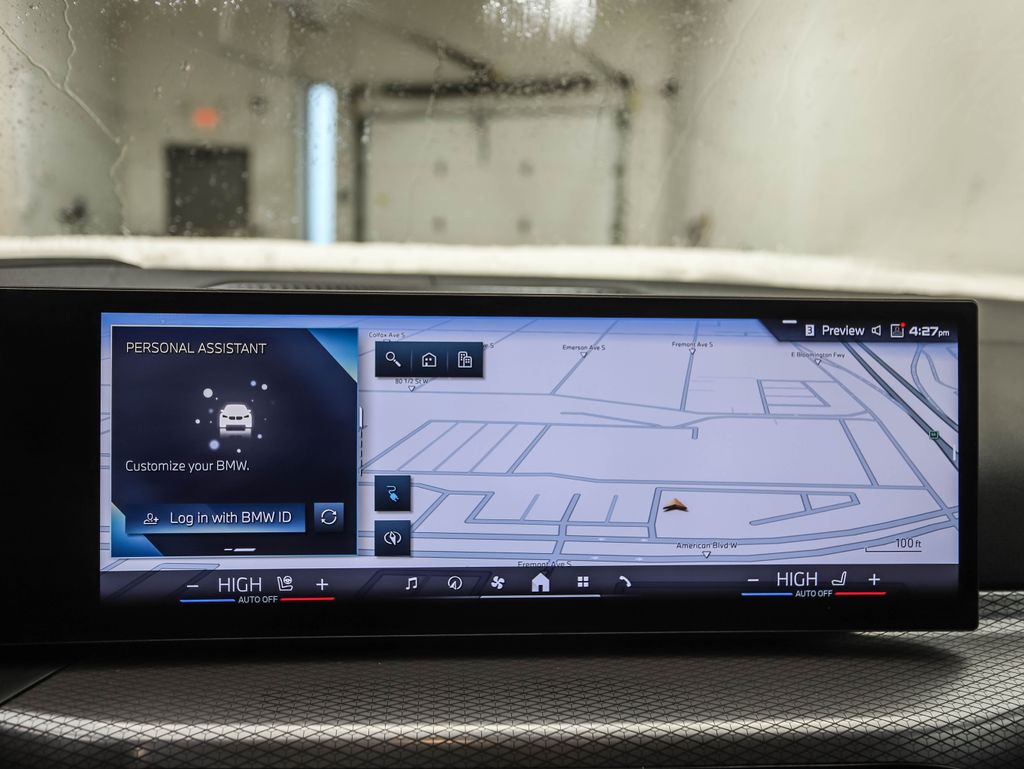 Thumbnail: 2025 BMW i4 - 15