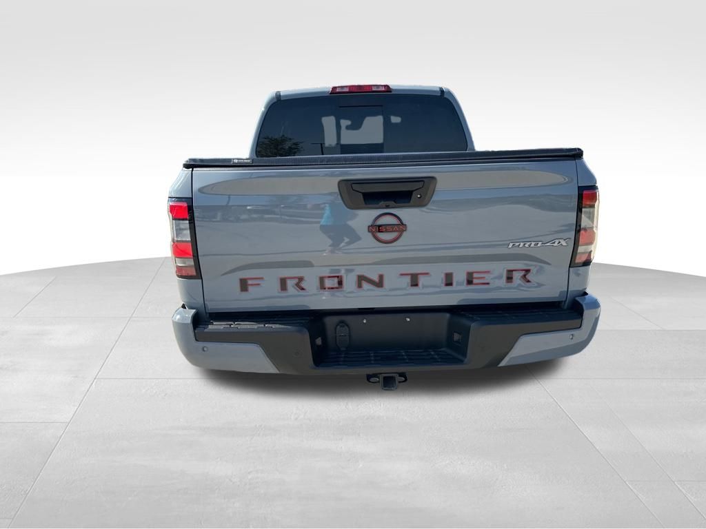 2023 Nissan Frontier PRO-4X 7