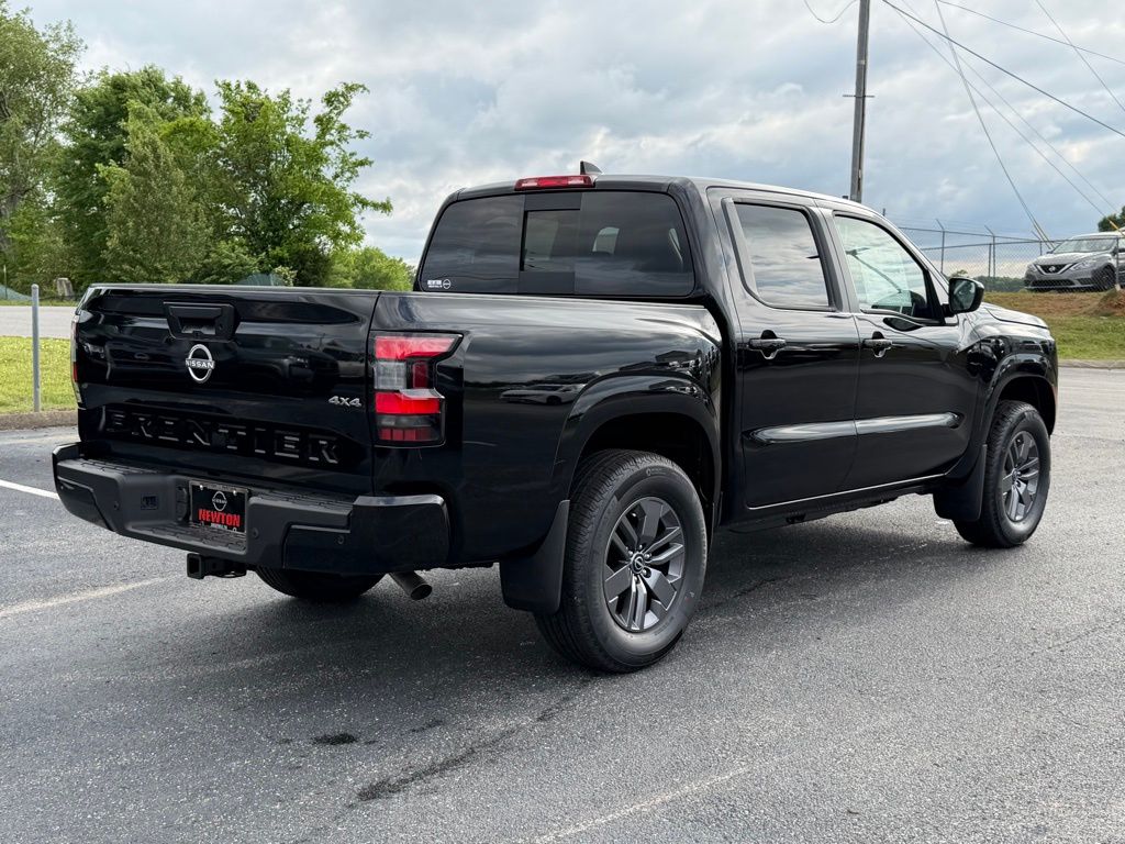View vehicle photo 4
