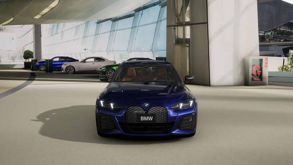 Thumbnail: 2025 BMW i4 - 3