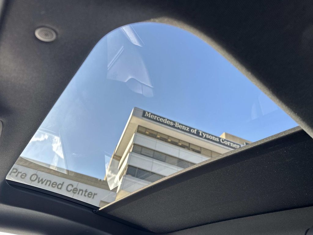 Thumbnail: 2020 Mercedes-Benz CLA - 31