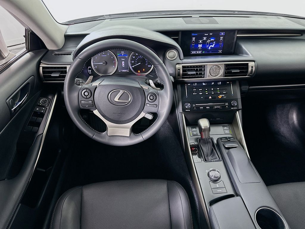 Thumbnail: 2014 Lexus IS - 23