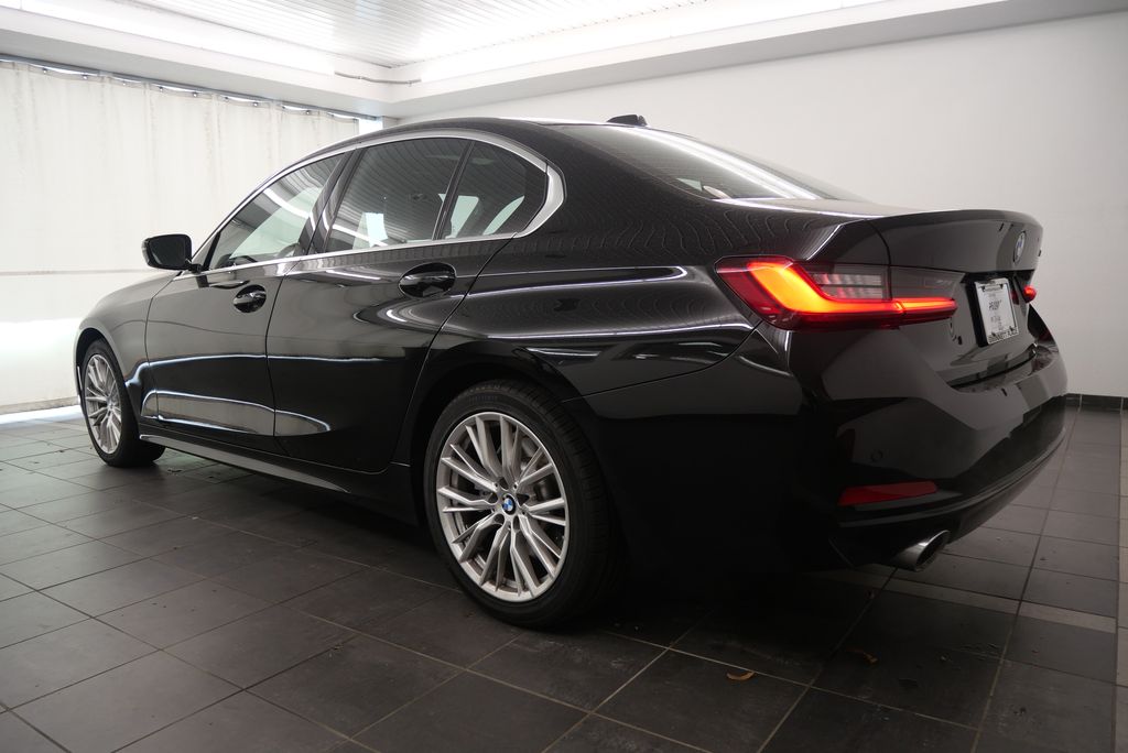 2024 BMW 3 Series 330i 4