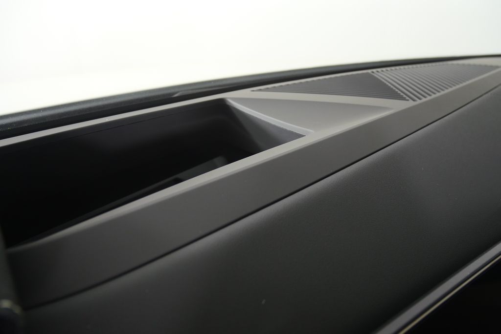 Thumbnail: 2026 BMW X3 - 18
