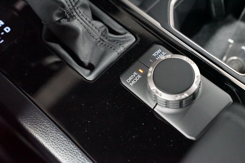 2025 Toyota Tundra SR5 23