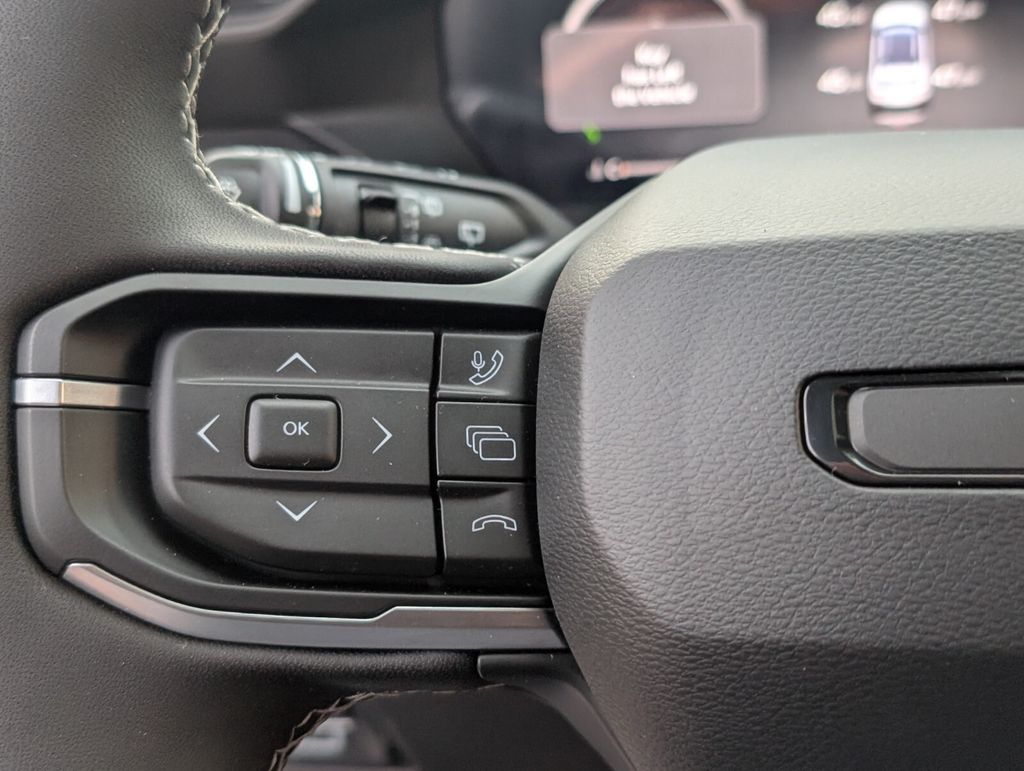 new 2026 Jeep Cherokee car, priced at $41,810