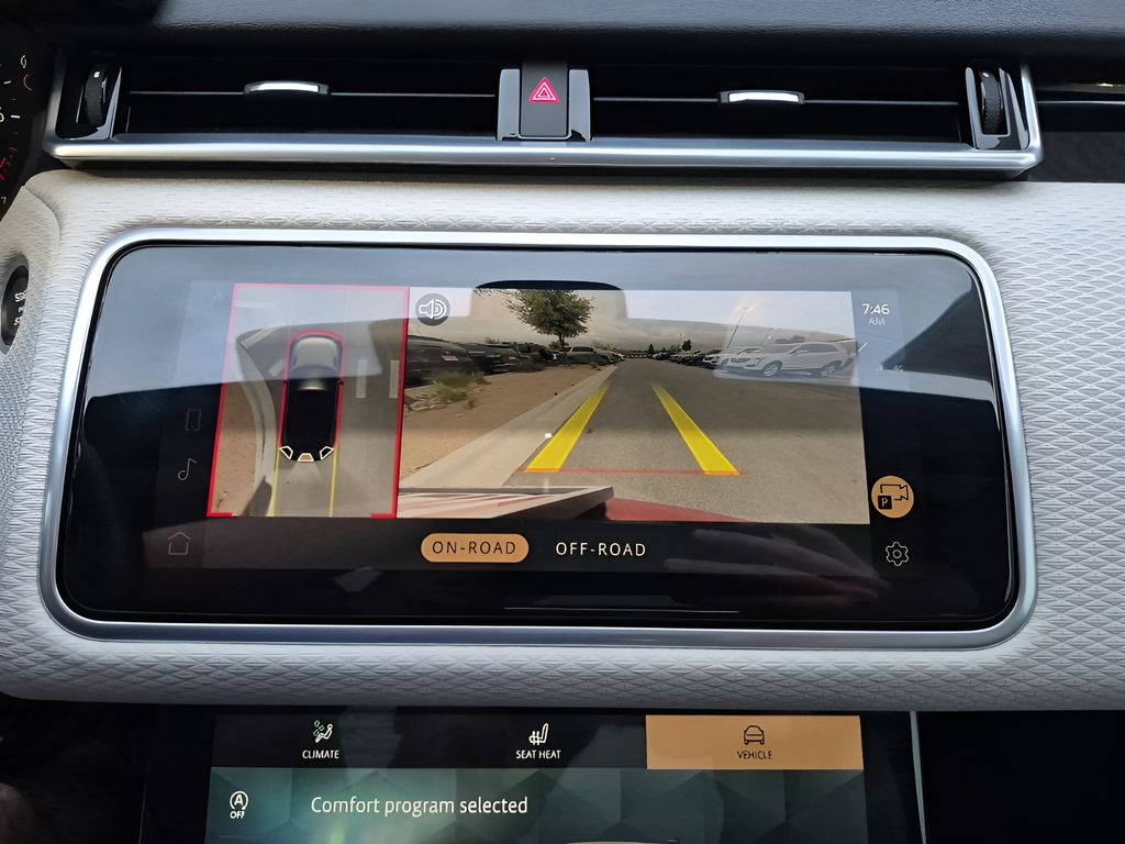 Used 2021  Land Rover P250 R-Dynamic S image 44