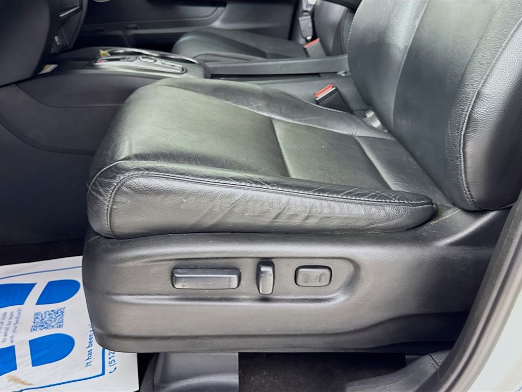 Used Car 2022 Honda Pilot  Special Edition For Sale Under $30,000 In Austin, Texas