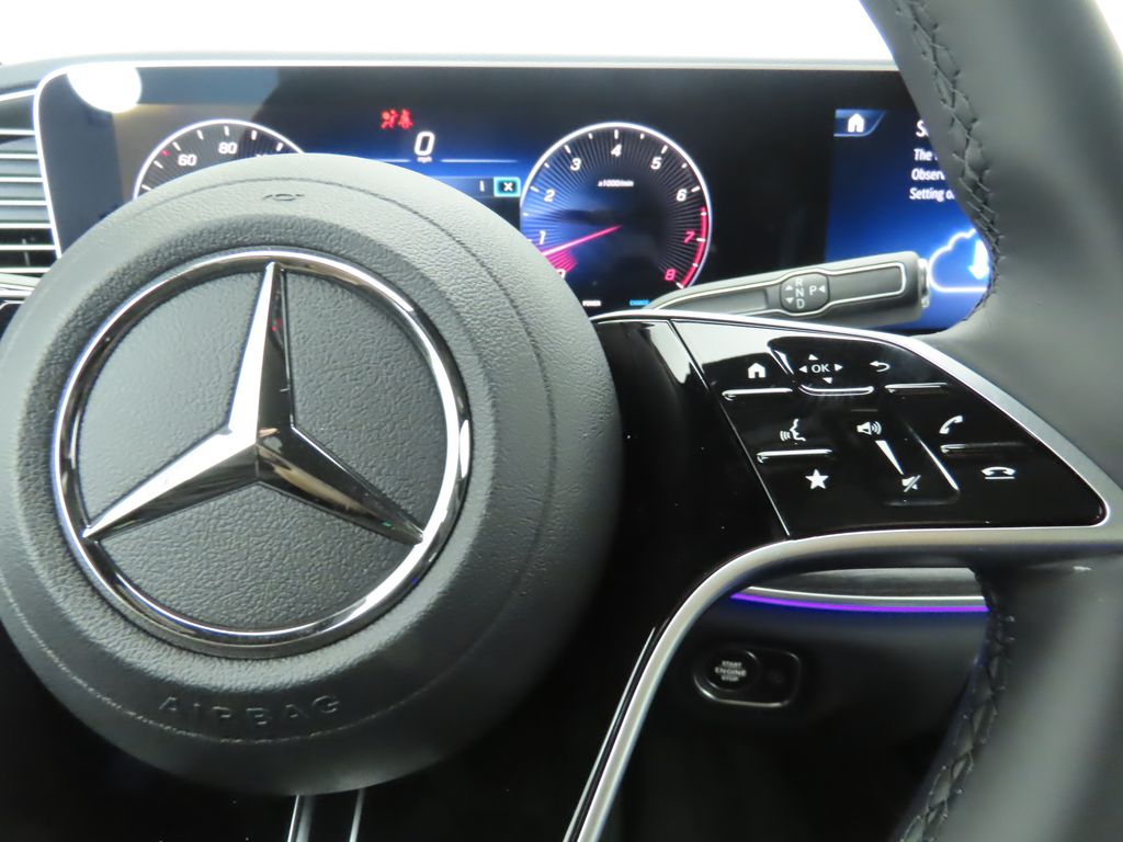 Thumbnail: 2026 Mercedes-Benz GLE - 13