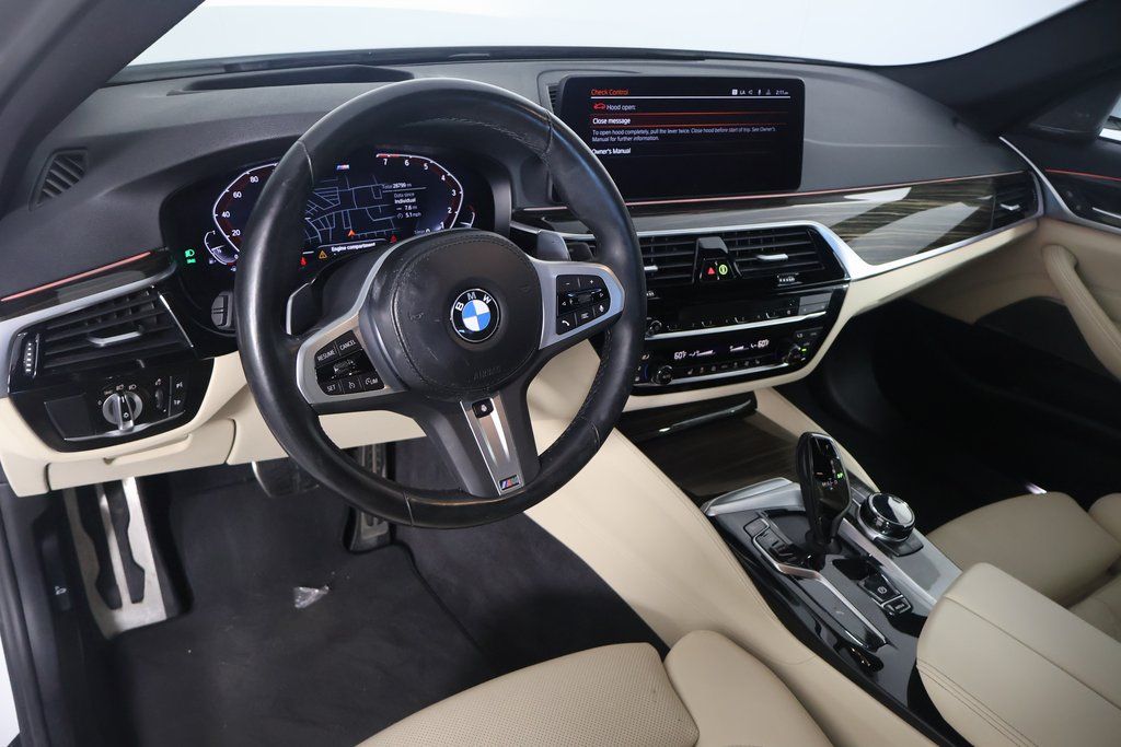 Thumbnail: 2023 BMW 5 Series - 9