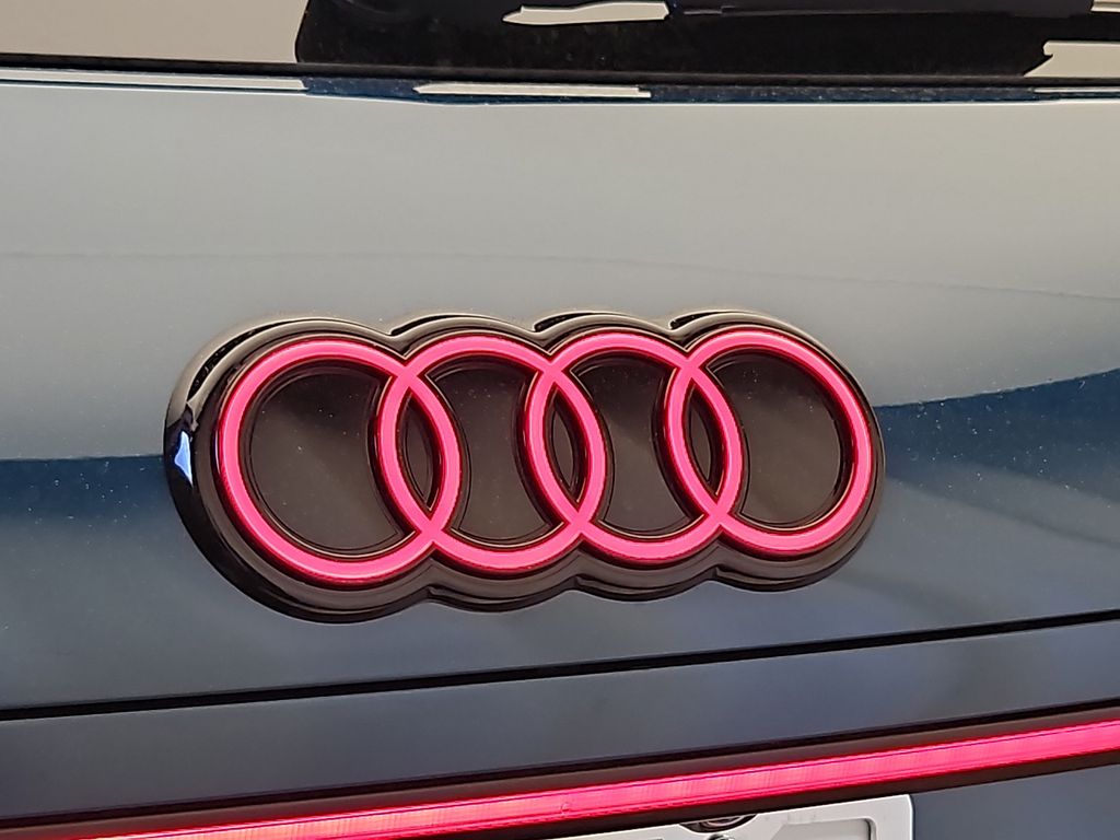 Thumbnail: 2026 Audi Q3 - 19