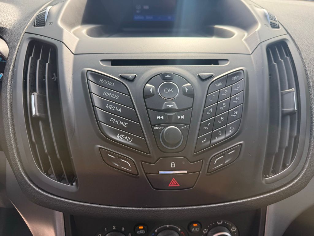 Thumbnail: 2016 Ford Escape - 14