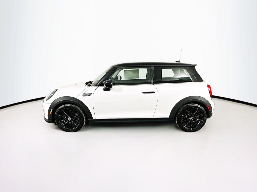 2024 MINI Cooper SE 8