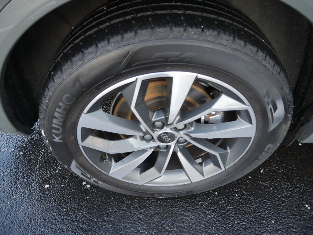 Thumbnail: 2023 Audi Q5 - 14