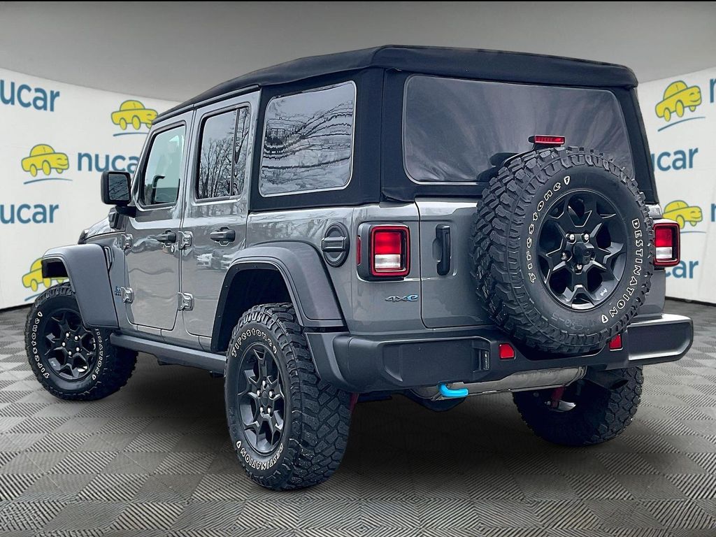 2023 Jeep Wrangler — photo 4